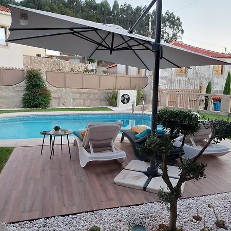 Deluxe Home, Peace & *