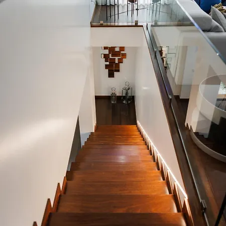 Deluxe Home, Peace & Villa *