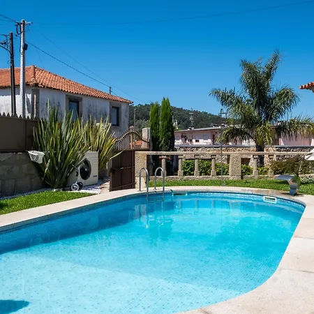 Deluxe Home, Peace & *