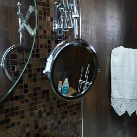 Deluxe Home, Peace & Villa