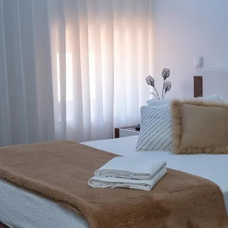 Deluxe Home, Peace & וילה וילה דו קונדה