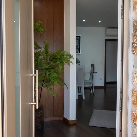 Deluxe Home, Peace & וילה