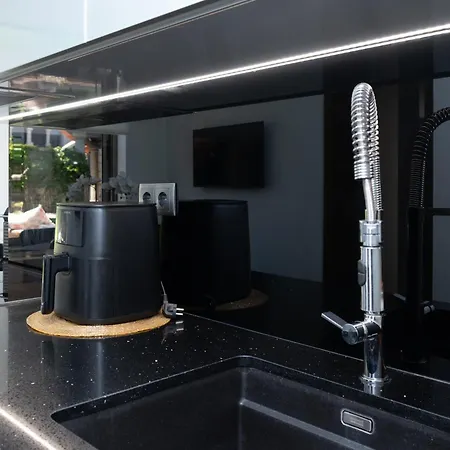 Villa Deluxe Home, Peace &