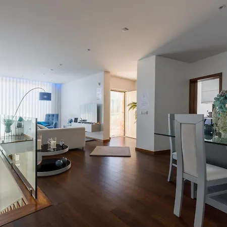 וילה Deluxe Home, Peace & וילה דו קונדה