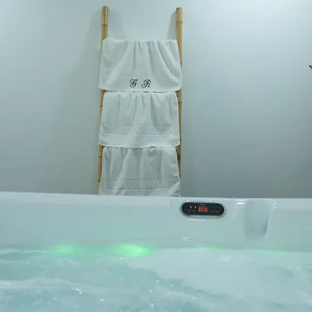 Villa Deluxe Home, Peace & *