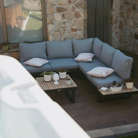 Deluxe Home, Peace & Villa *
