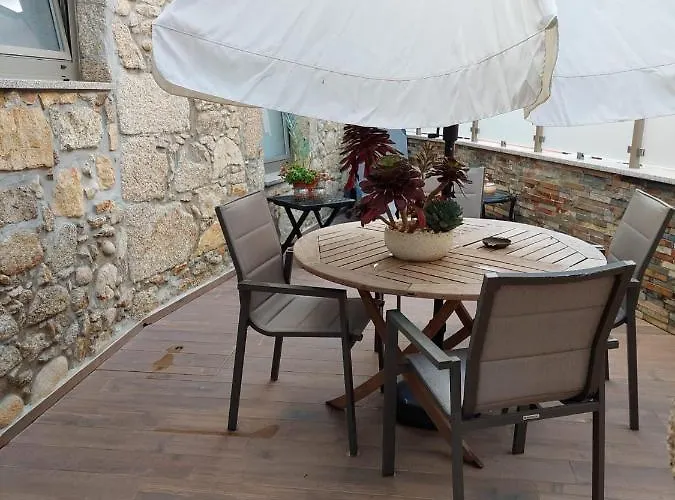 Deluxe Home, Peace & ヴィラ