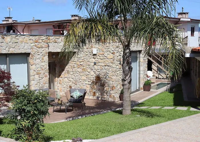 Deluxe Home, Peace & *