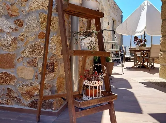 Deluxe Home, Peace & Villa