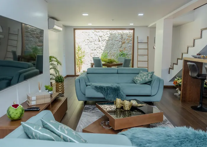 Deluxe Home, Peace & ヴィラ ヴィラ・ド・コンデ